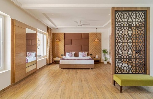Sitapur Resort | Rudra Imperial Resort