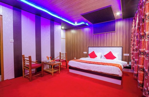 Aleo Hotel | Rudra Mountain Inn