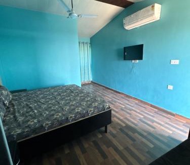 Jakh Hotel | Rudraksh Hotel and restaurant