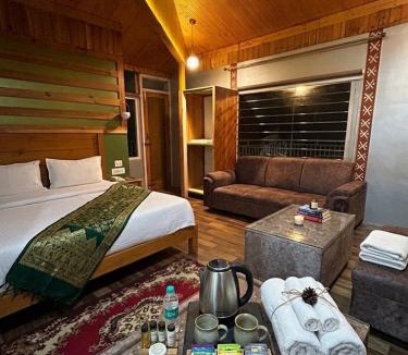 Mussoorie Hotel | Rudraksh Resort