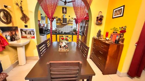 Bolpur House | Runas Retreat family stay