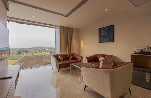 Rau Hotel | Saaz Hotel, Club & Convention Centre