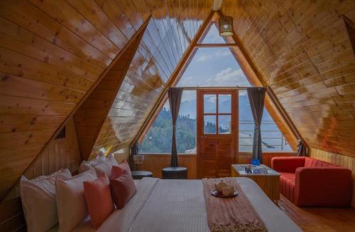 Naggar Villa | SaffronStays Interstellar
