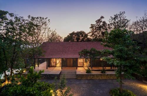 Ambavna Villa | SaffronStays Lokahi