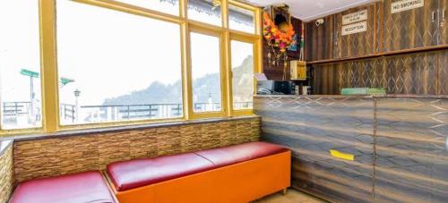 The Mall Road Hotel | Sagar plaza