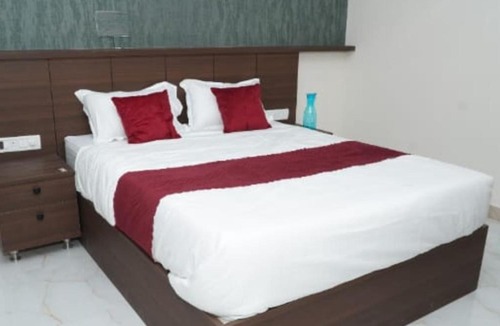 Devanahalli Hotel | Sai Grands Stay In