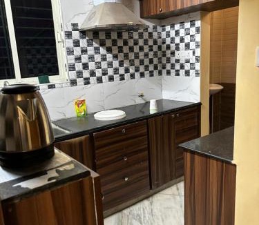 Tirupati Apartment | Sai Srinivasa Home Stay