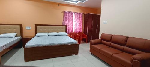 Brahmadesam Hostel | Sai Thamira Residency