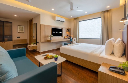 Noida Hotel | Saltstayz Premier- Sector 15 Noida