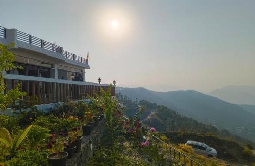 Sirala Resort | Samlaun