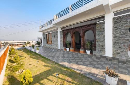 Sirala Resort | Samlaun