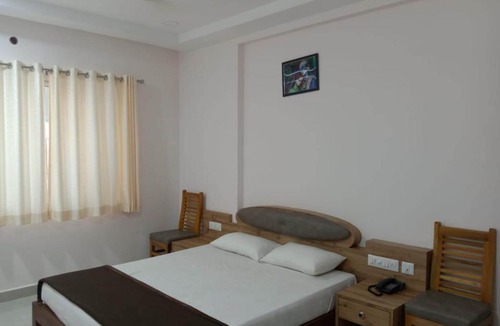 Karkala Hotel | SANMAN REGENCY