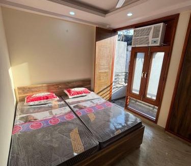 East of Kailash Apartment | santosh apartment