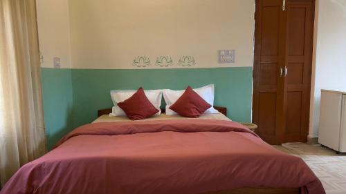 Suja House | Saraswati Kutir - A Yogic Stay at Bir Yoga House