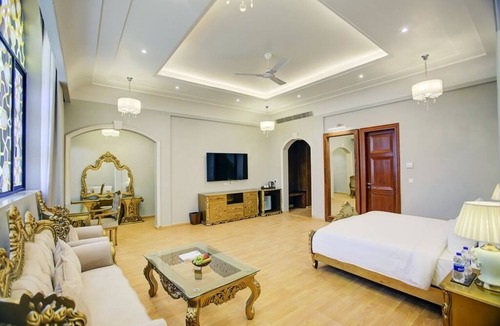 Saharanpur Hotel | Sarovar Portico Saharanpur