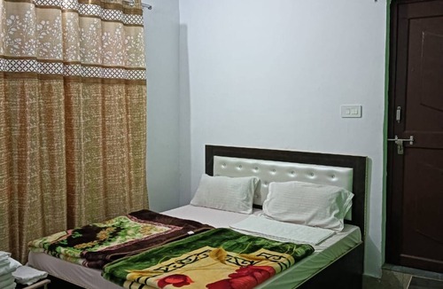 Sitapur Hotel | Satopanth Inn Kedarnath
