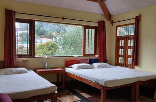 Attadi Hotel | Satya Anand Pure Veg and Non Alcoholic Cottage