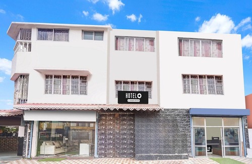 Siliguri House | Saver SingleHotel O Pradhan Nagar Siliguri