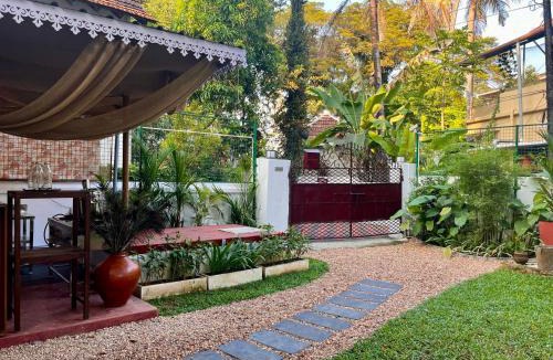 Fort Kochi Bed & Breakfast | Scarlet's Cottage & Tea Garden