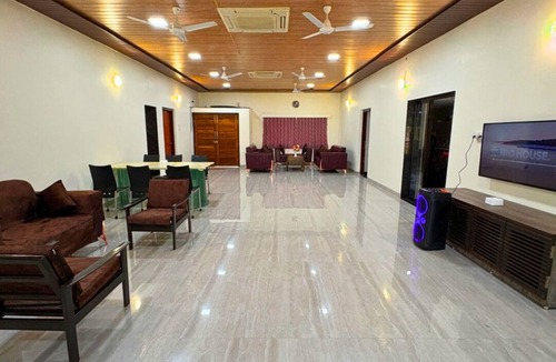 Karjat Villa | Scenic Karjat Retreat – 4BHK Riverstone Villa with Pool & Nature Surroundings