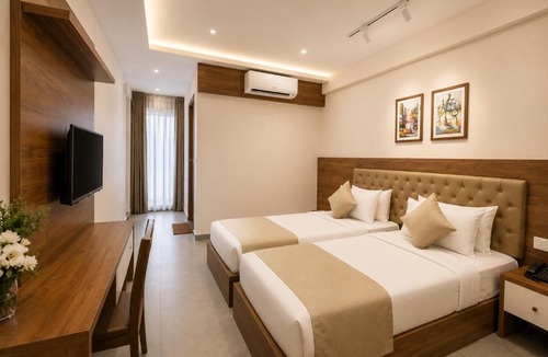 Shenoys Hotel | Seaking Suites-MG Road