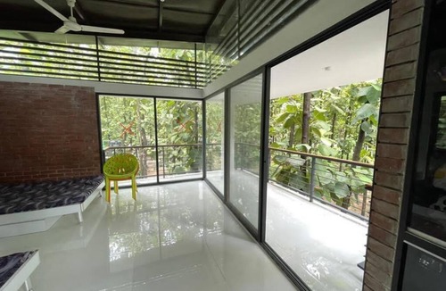 Pirozali House | Segun Bagan Vacation Home