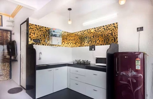 Aarey Colony Apartment | Serene and comfortable stay in Goregaon east