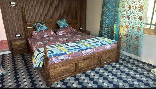 Rajbagh House | Serene stay guest house