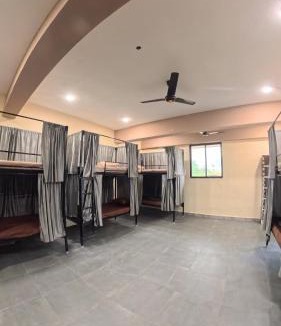 Tiruvannamalai Hostel | Sev-N Dorms AC Backpacker Hostel Near Girivalam