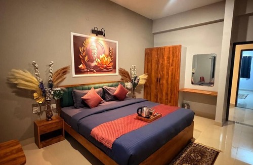 Gayariawas Hotel | SG Boutique Stay (Near Railway Station)