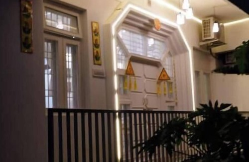 Agra Apartment | Shahatoot Stays – Stylish 1BHK Luxury Retreat in Dayalbagh, Agra
