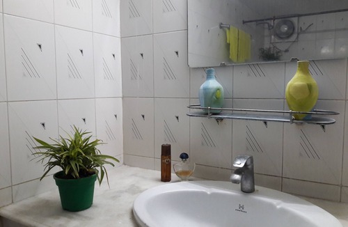 Dhanmondi Apartment | SHARE ART HOUSE bed rooms and gallery
