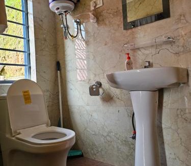 Geyzing Resort | Sherpa Village Homestay Uttarey