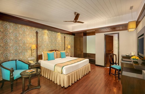 Nainital Hotel | Shervani Hilltop Nainital