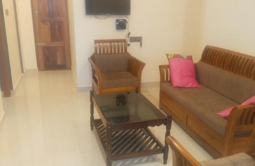 Stuart Hill House | Shetty's inn