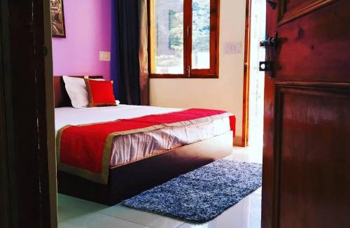 Shimla Bed & Breakfast | Shimla Pines Homestay