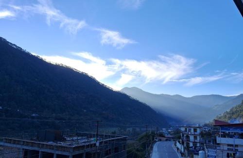 Bhatwari House | Shiv Shakti Homestay