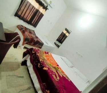 Jasidih House | Shivay Guest House 1