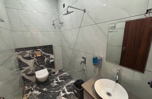 Ujjain Hotel | Shree Agrawal Avenue