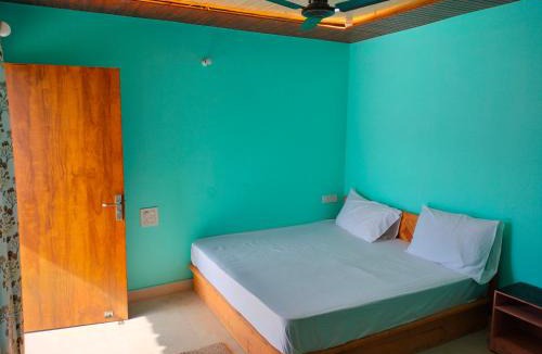Guptkashi Hotel | Shree Neelkanth Resort