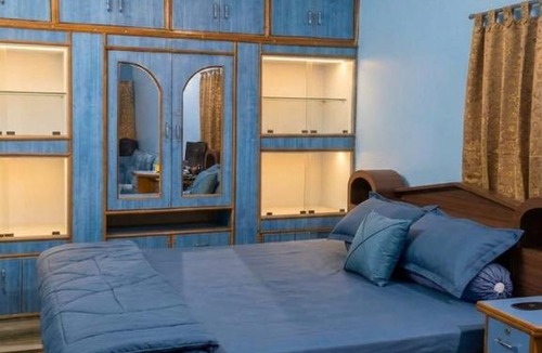 Chas House | Shree niwas- Blue Room
