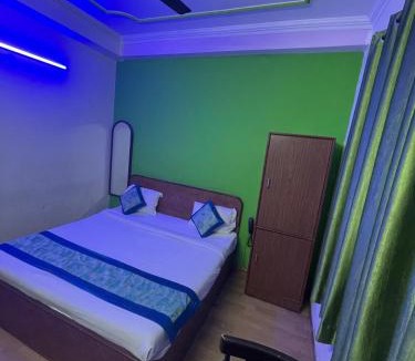 Mahipalpur House | Shri Homestay
