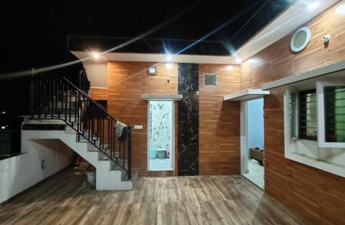 Prem Nagar Apartment | SHUKLA Homestay 1
