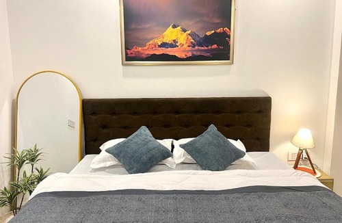 Haridwar Apartment | ShunyaBnB A Calm Stay Near Laxman Jhula