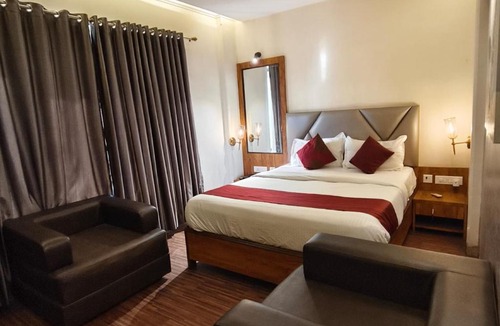 Vashi Hotel | Sienna Suites