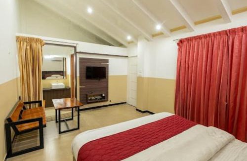 Mettupalayam Resort | Silver cliff