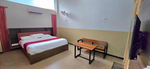 Mettupalayam Resort | Silver cliff
