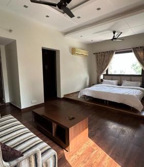 Jalandhar House | Silver Oak Mansion