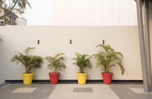 Gomti Nagar House | Singh's homestay emmar