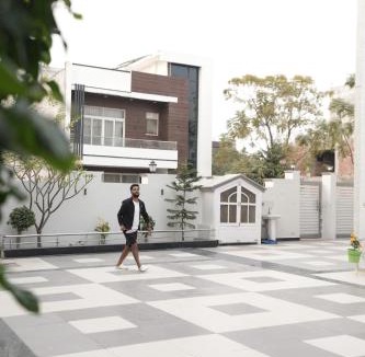 Gomti Nagar House | Singh's homestay emmar